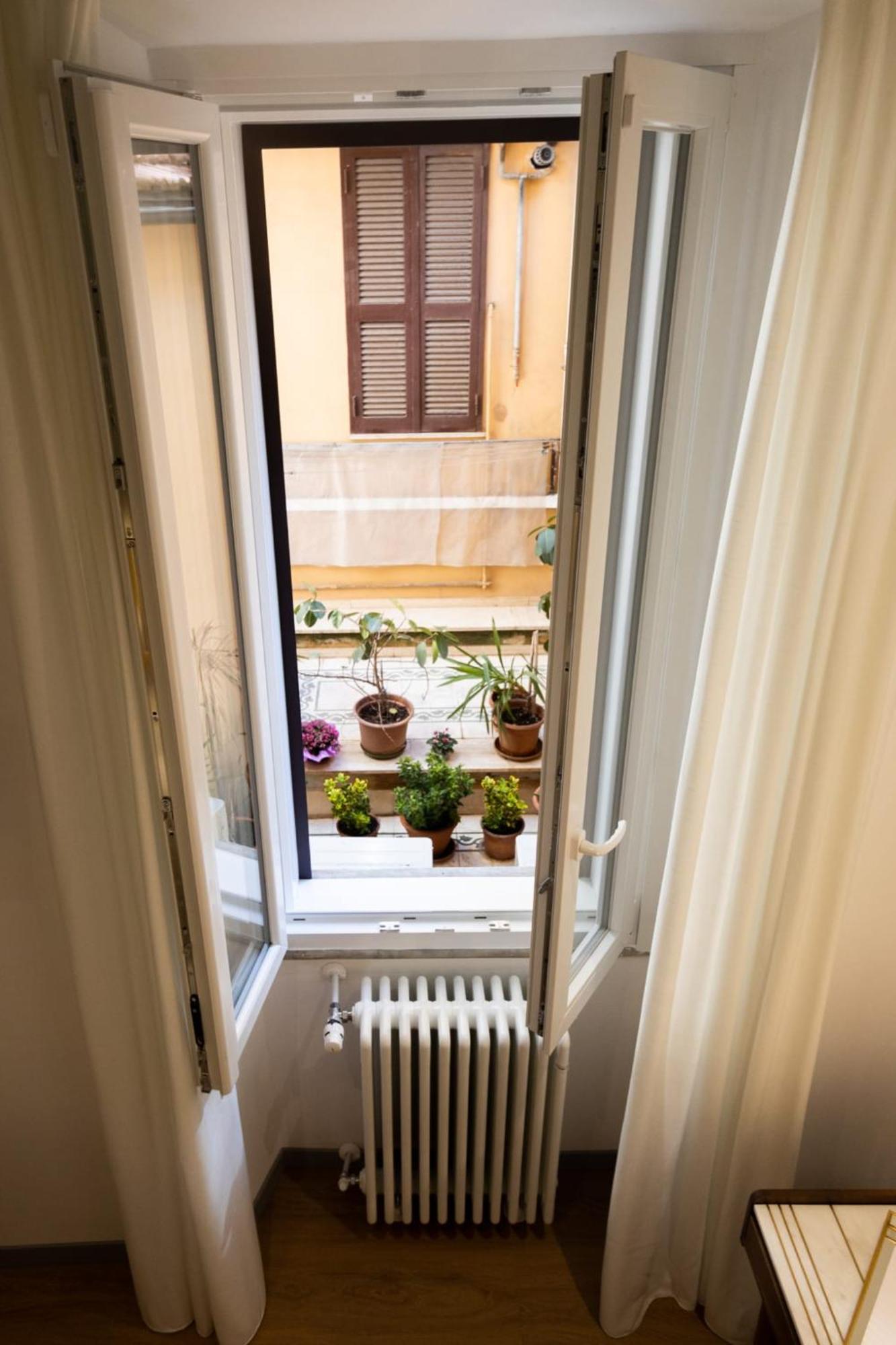 Trevi Monti House Ξενοδοχείο Ρώμη Εξωτερικό φωτογραφία